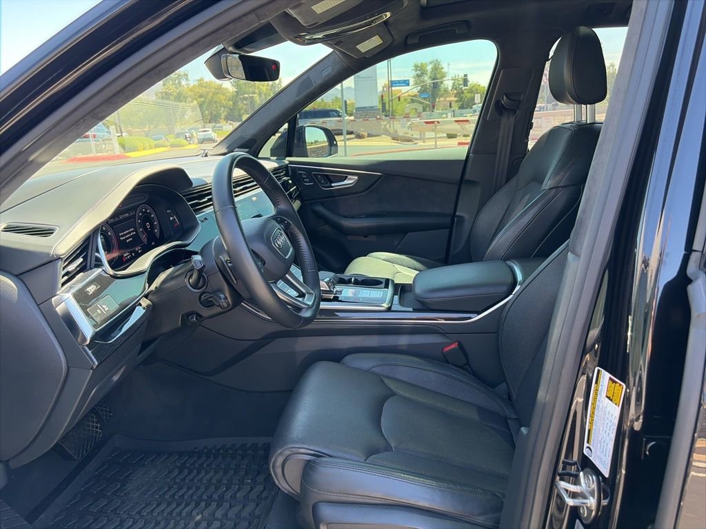 Used 2020 Audi Q7 3.0T Prestige w/ Prestige Package image 8