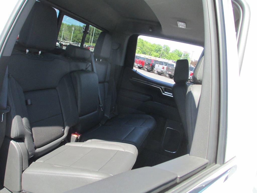 Used 2024 Chevrolet Silverado 1500 LTZ w/ LTZ Premium Package AWD/4WD image 24
