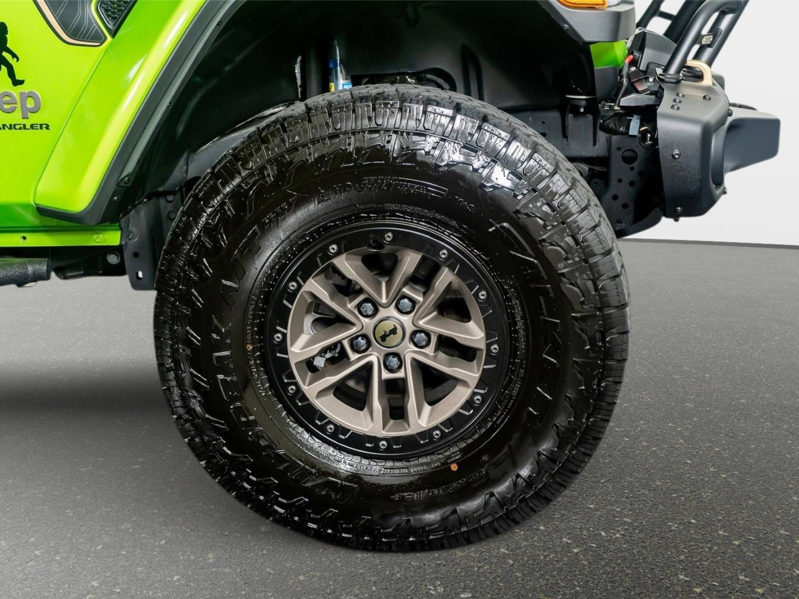 Used 2025 Jeep Wrangler Unlimited Rubicon 392 image 7