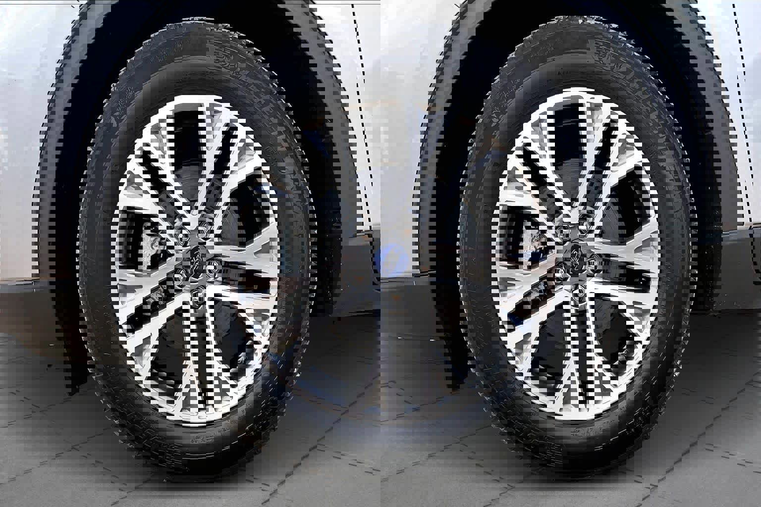 Used 2022 Ford Escape SEL image 10