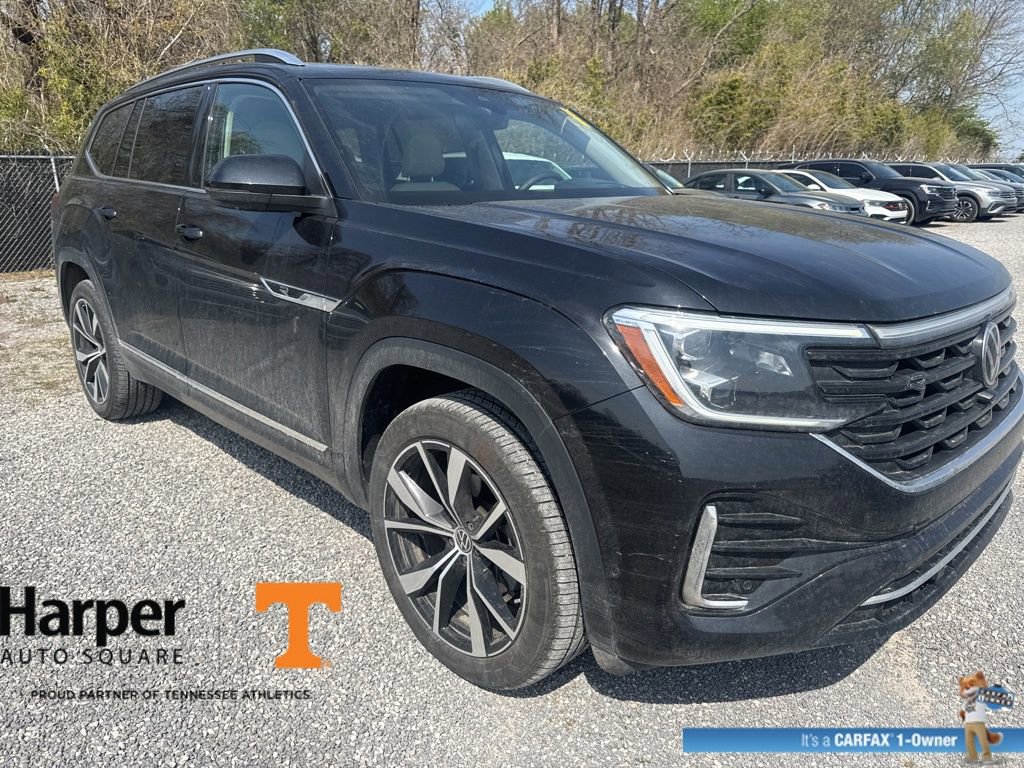 Used 2025 Volkswagen Atlas SEL Premium R-Line image 7