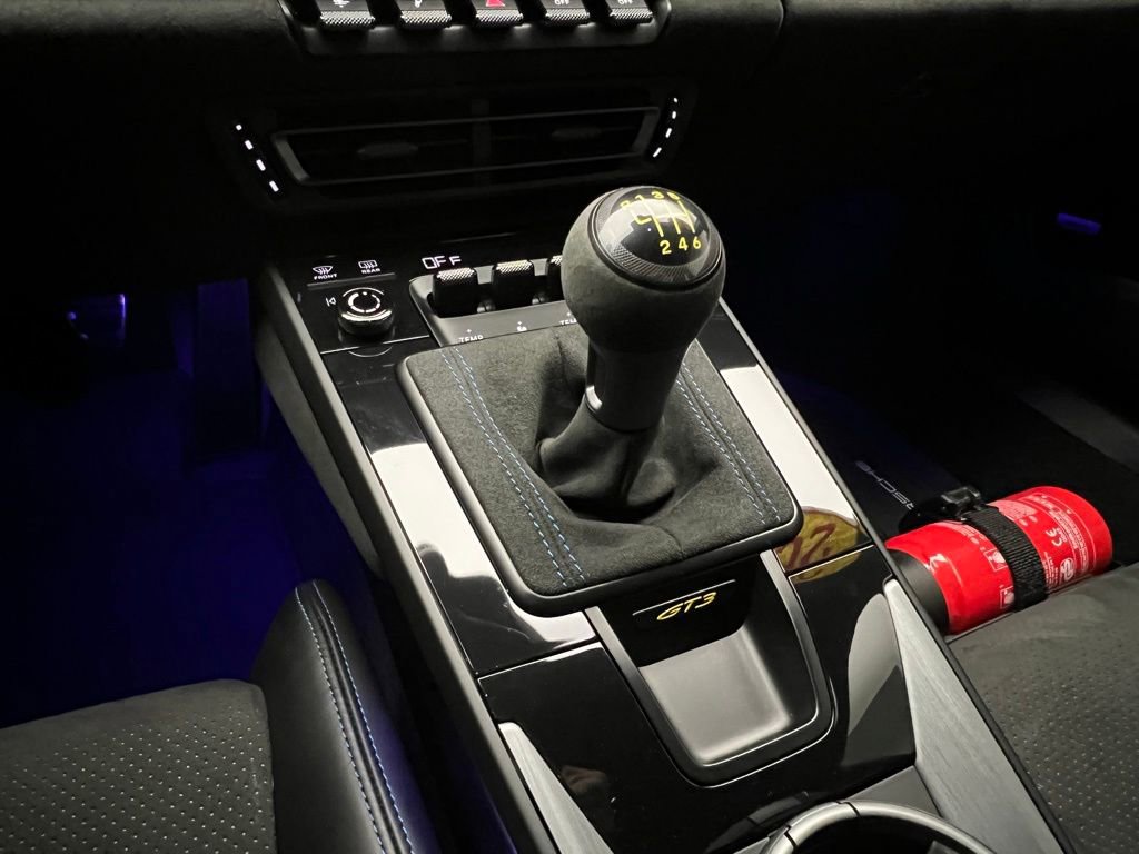 Used 2022 Porsche 911 GT3 image 11