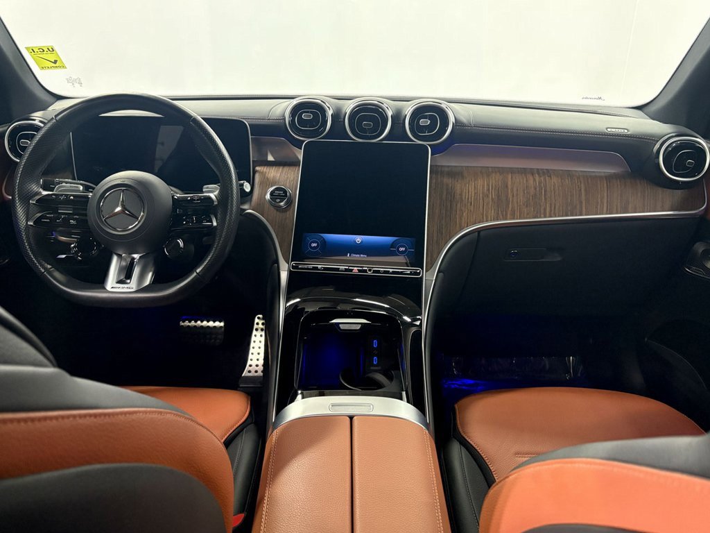 Used 2024 Mercedes-Benz GLC 43 AMG 4MATIC image 27