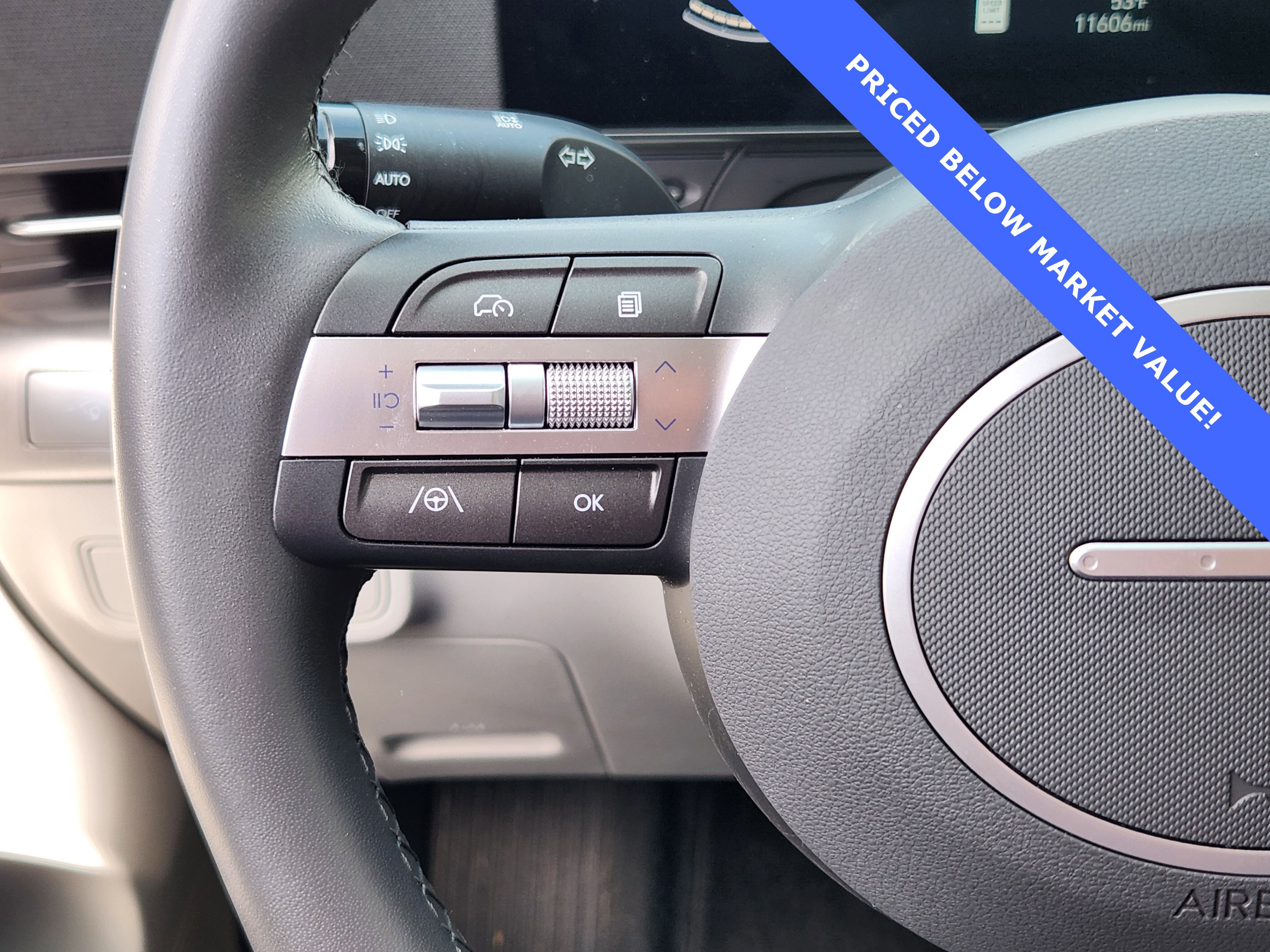 Certified 2025 Hyundai Kona SEL image 23