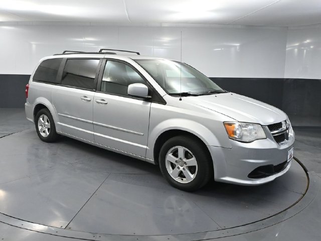 Used 2012 Dodge Grand Caravan SXT FWD image 1