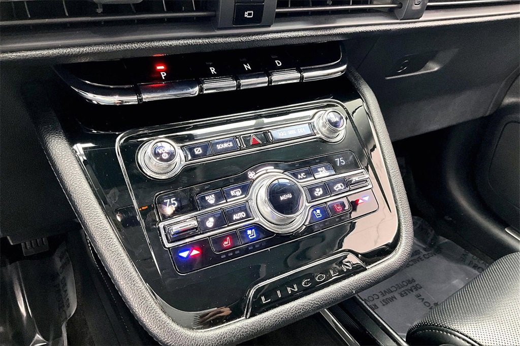 Used 2020 Lincoln Corsair Reserve w/ Equipment Group 202A image 31