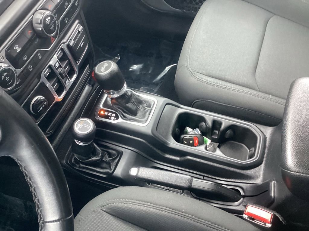 Used 2021 Jeep Wrangler Unlimited Sport image 24