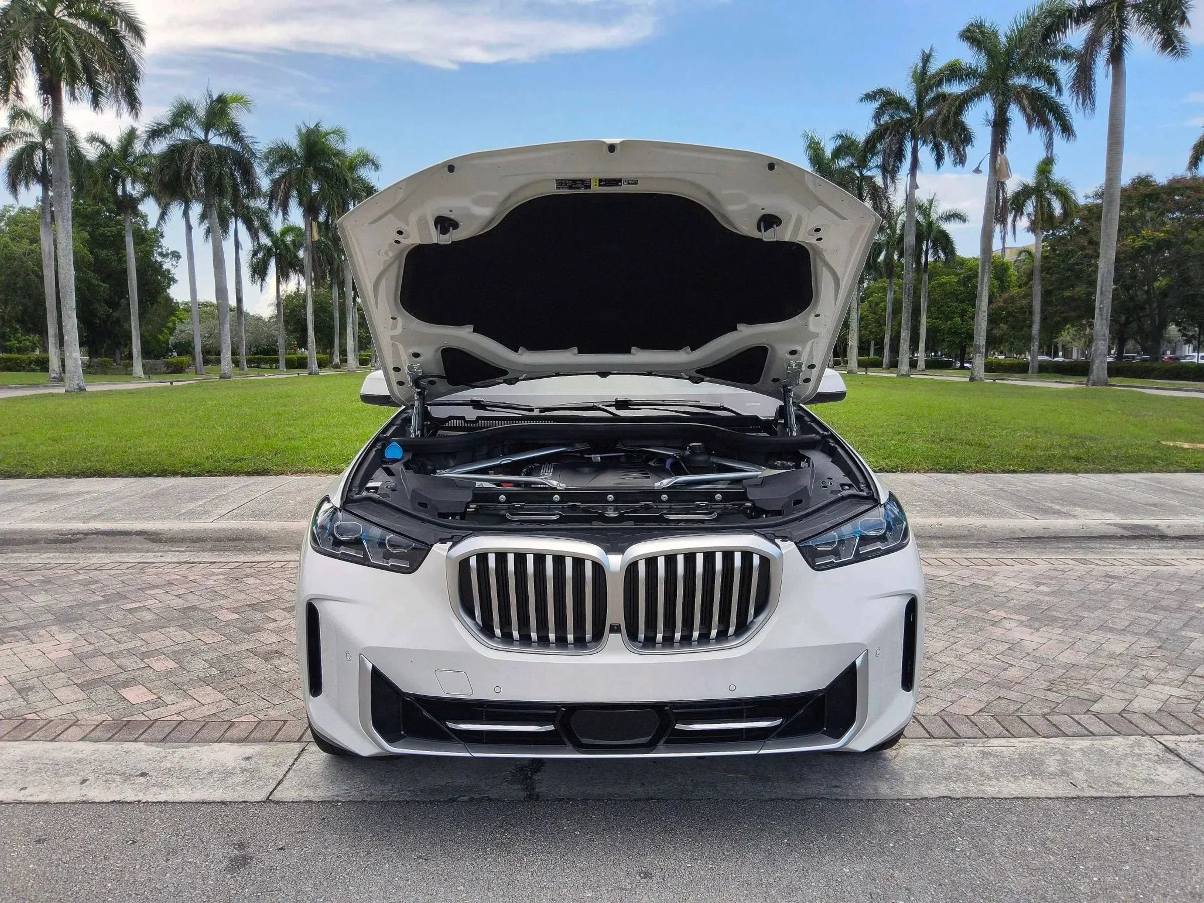 Used 2025 BMW X5 sDrive40i w/ Parking Assistance Package RWD image 46