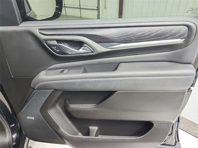 Used 2021 GMC Yukon XL Denali image 43