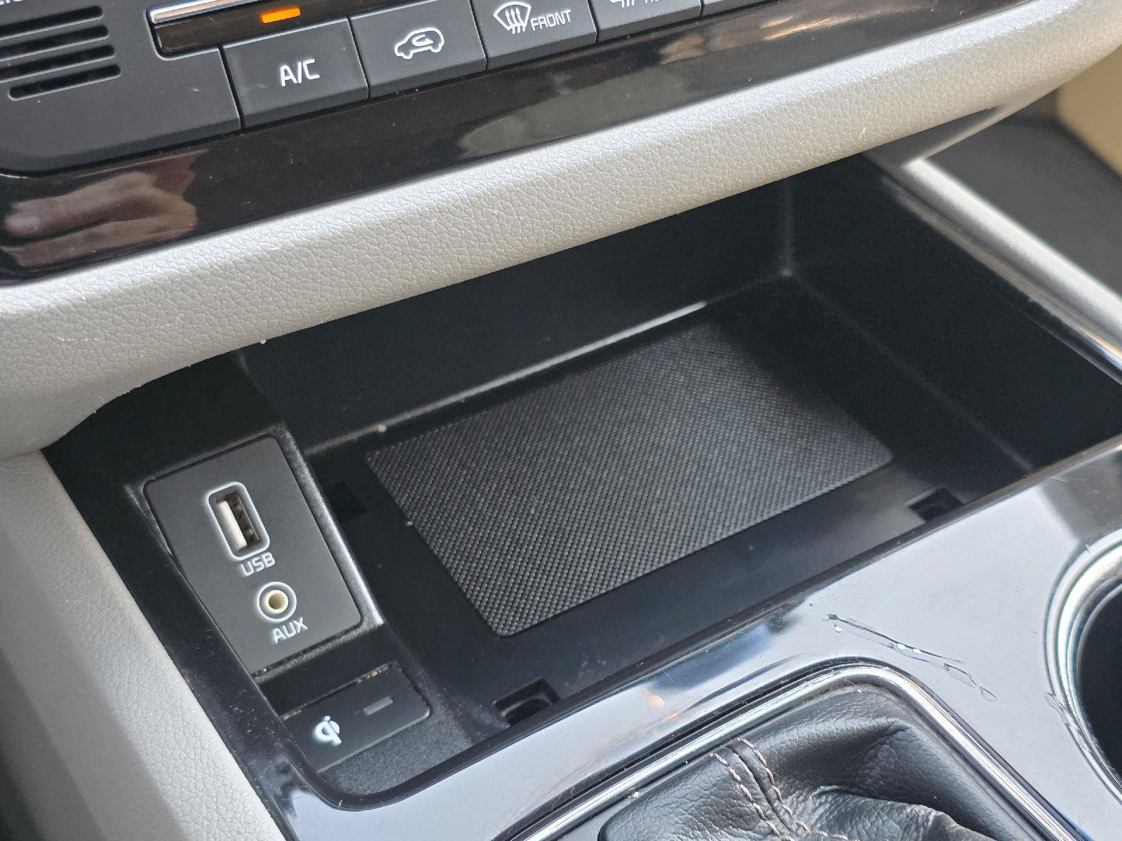 Used 2019 Kia Sedona SX FWD image 20