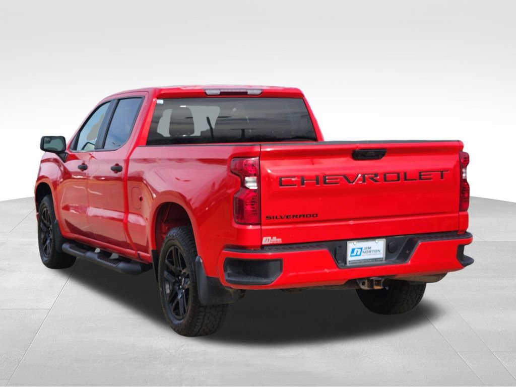 Used 2023 Chevrolet Silverado 1500 Custom w/ LPO, Dark Essentials Package image 10
