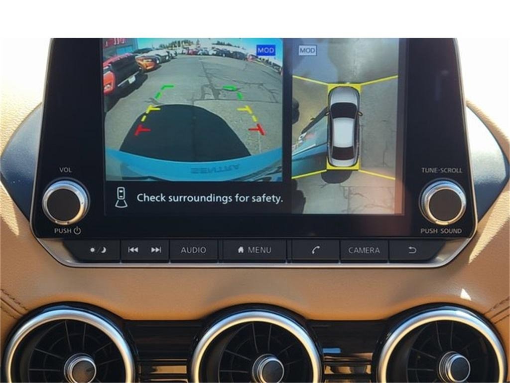 New 2025 Nissan Sentra SV w/ SV Premium Package image 24