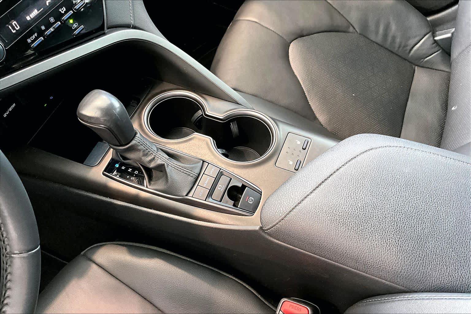 Used 2023 Toyota Camry XSE AWD/4WD image 18