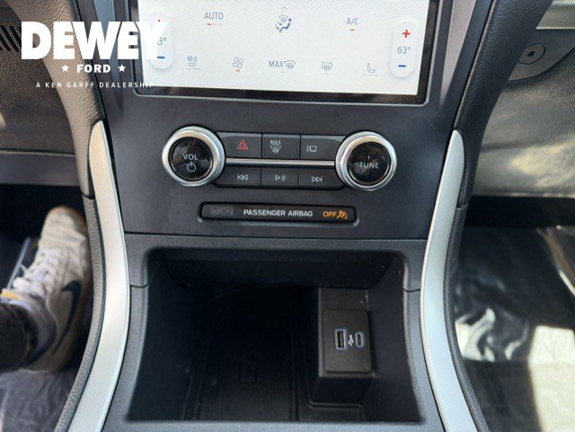 Used 2024 Ford Edge SEL w/ Sport Appearance Package AWD/4WD image 18