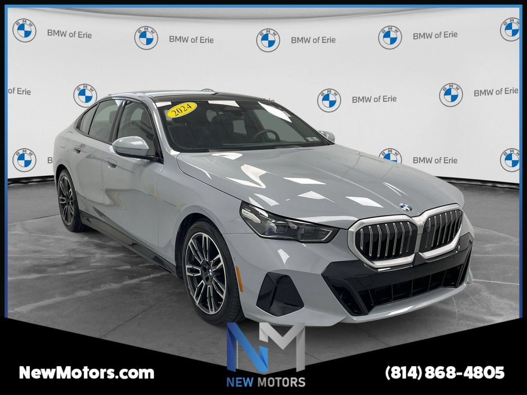 Certified 2024 BMW 540i xDrive w/ Premium Package AWD/4WD image 5