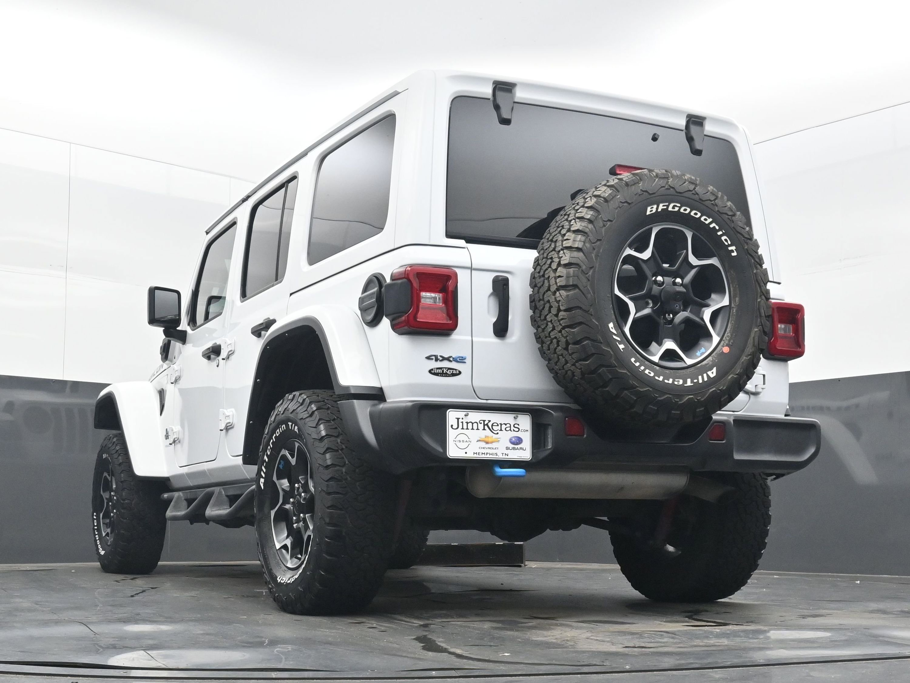 Used 2023 Jeep Wrangler Unlimited Rubicon 4xe w/ Cold Weather Group image 31