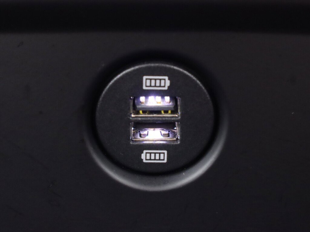 Used 2017 Porsche Macan S image 38