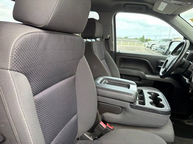Used 2018 Chevrolet Silverado 1500 LT AWD/4WD image 22