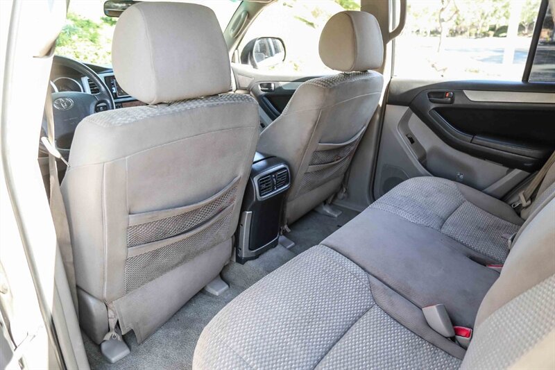 Used 2006 Toyota 4Runner SR5 RWD image 47