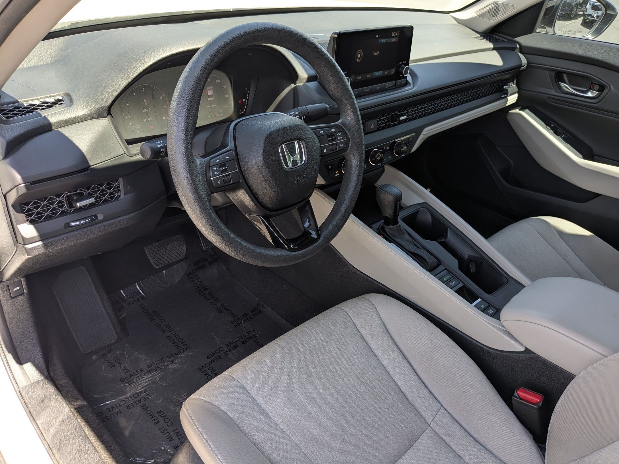 Used 2025 Honda Accord SE image 16