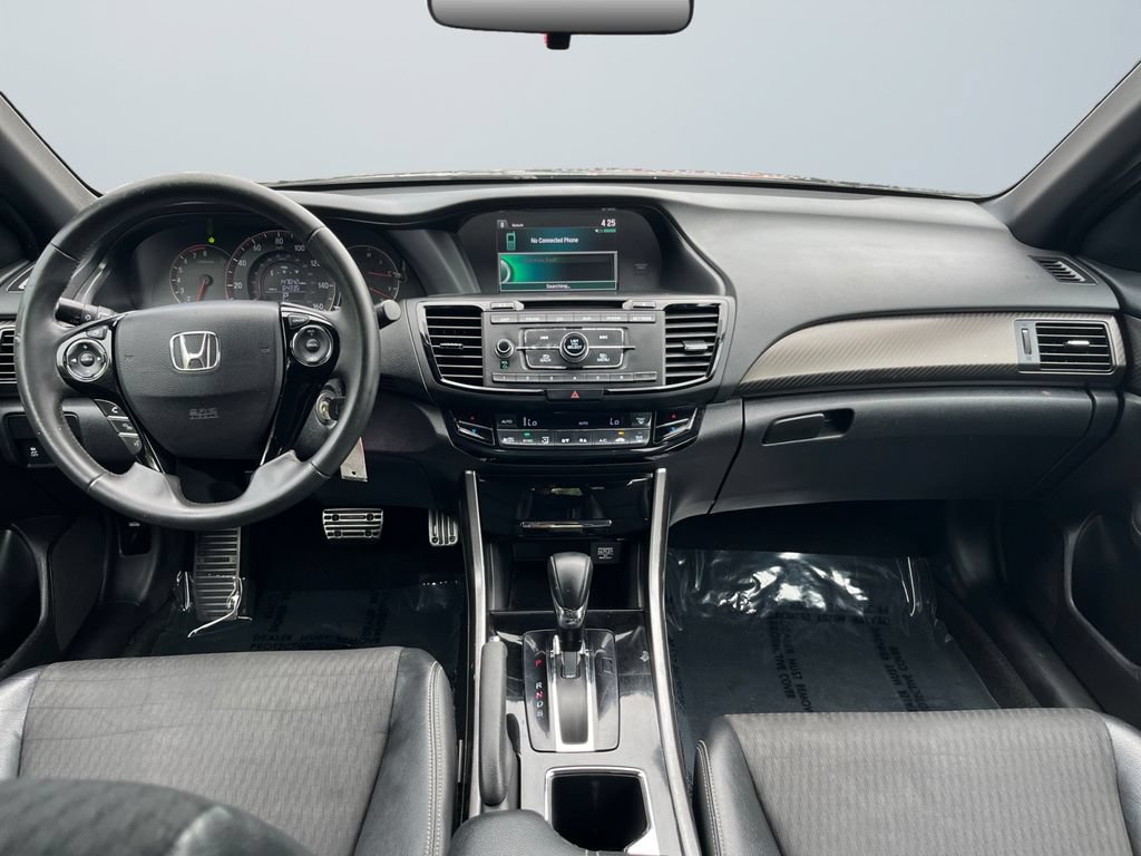 Used 2016 Honda Accord Sport image 10