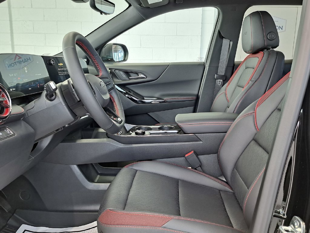New 2027 Chevrolet Equinox RS w/ Safety and Technology Package FWD image 12