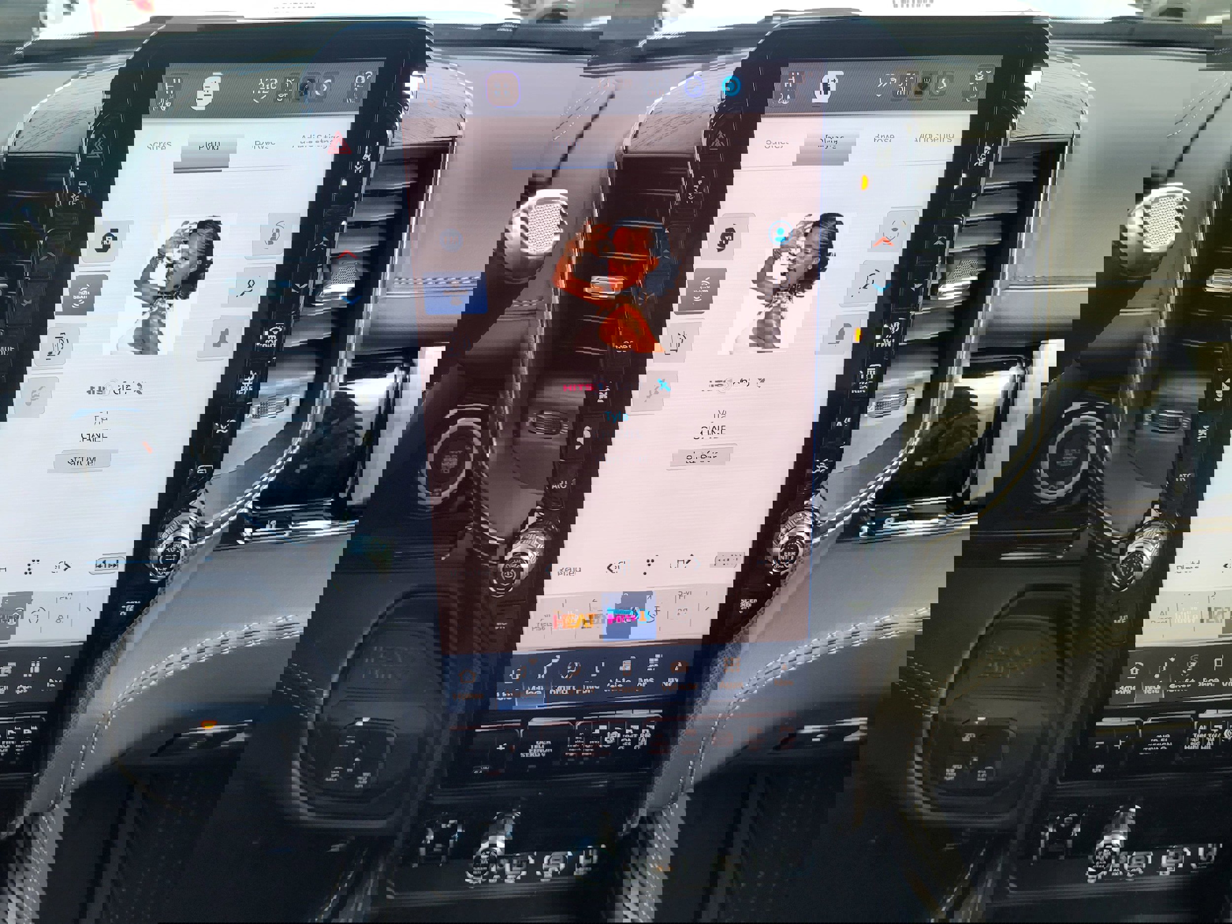 New 2026 RAM 3500 Limited image 9