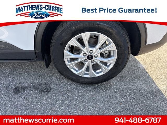 Certified 2025 Ford Escape Active FWD image 14