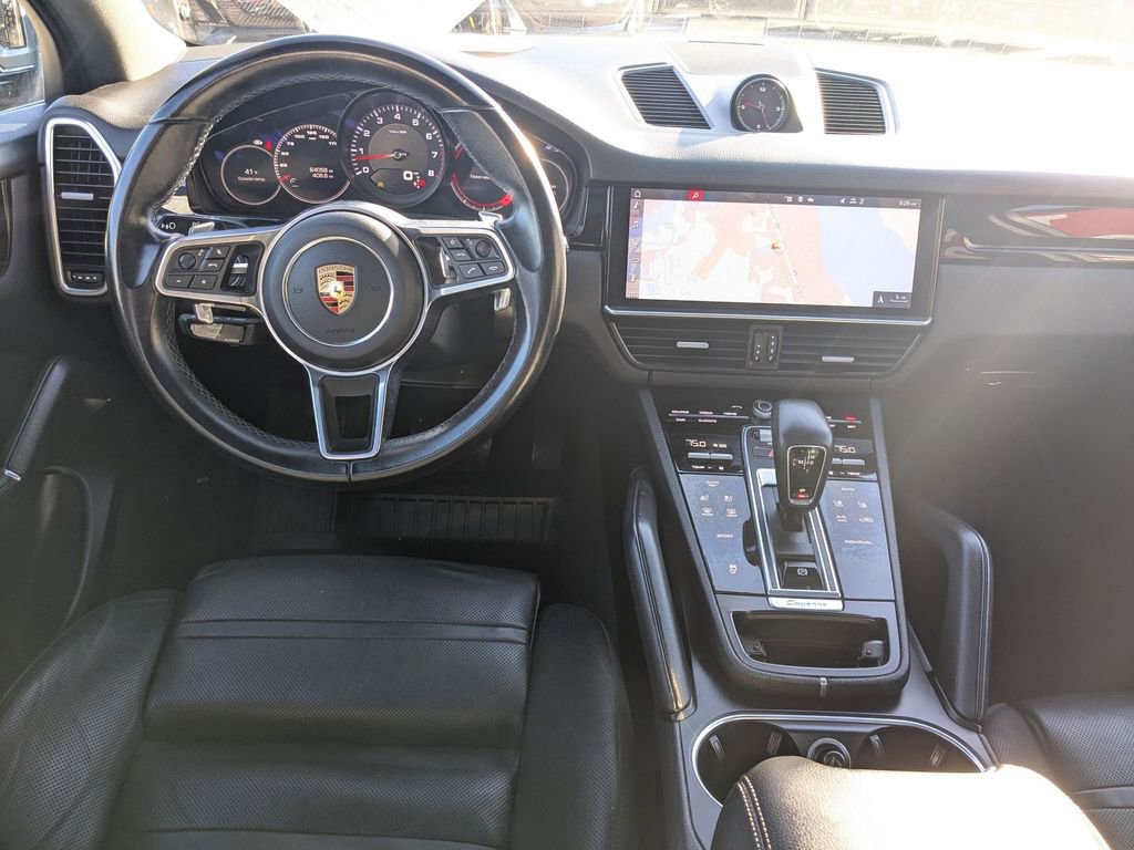 Used 2019 Porsche Cayenne image 22