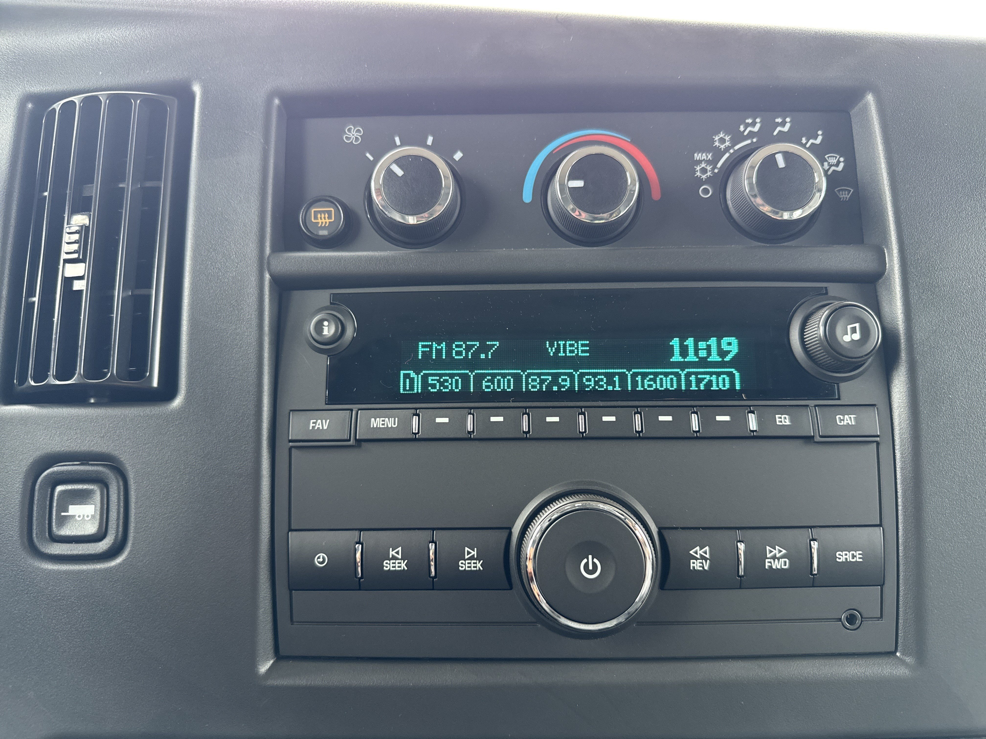 New 2025 GMC Savana 2500 w/ Driver Convenience Package RWD image 22