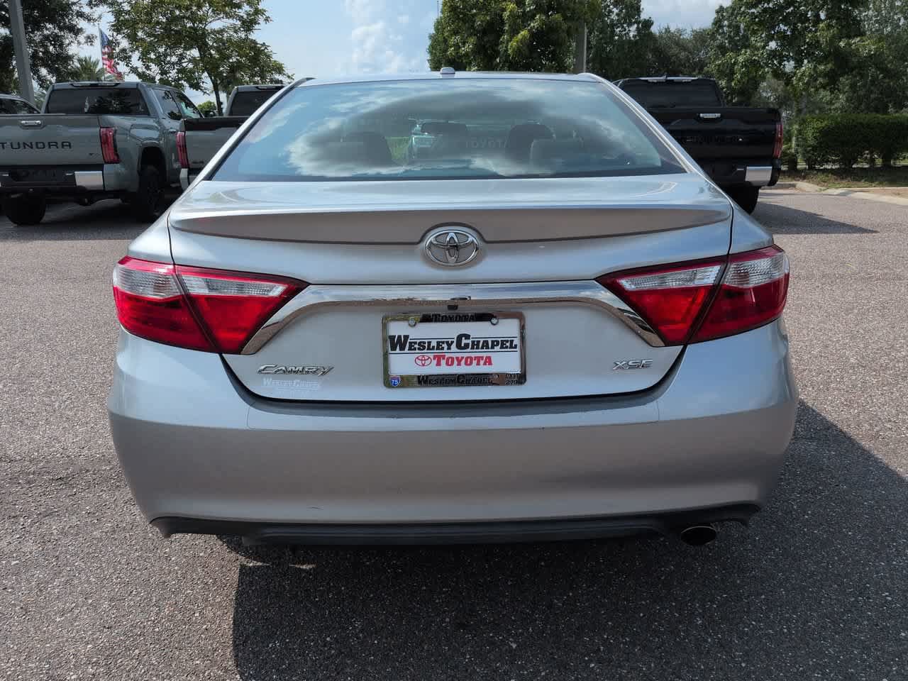 Used 2015 Toyota Camry XSE FWD image 5