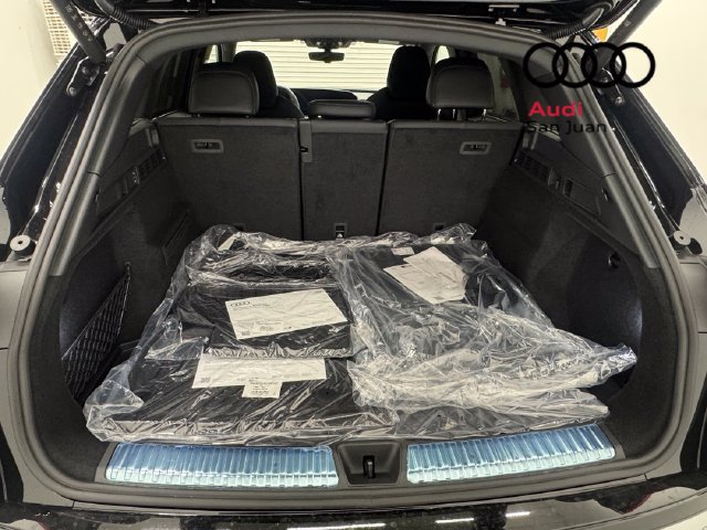 New 2026 Audi SQ5 Prestige AWD/4WD image 14