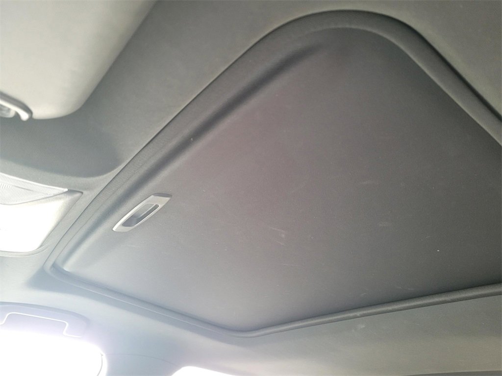 Used 2021 Toyota RAV4 XSE image 9