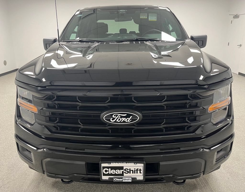 Used 2025 Ford F150 XLT w/ Equipment Group 301A Standard AWD/4WD image 3