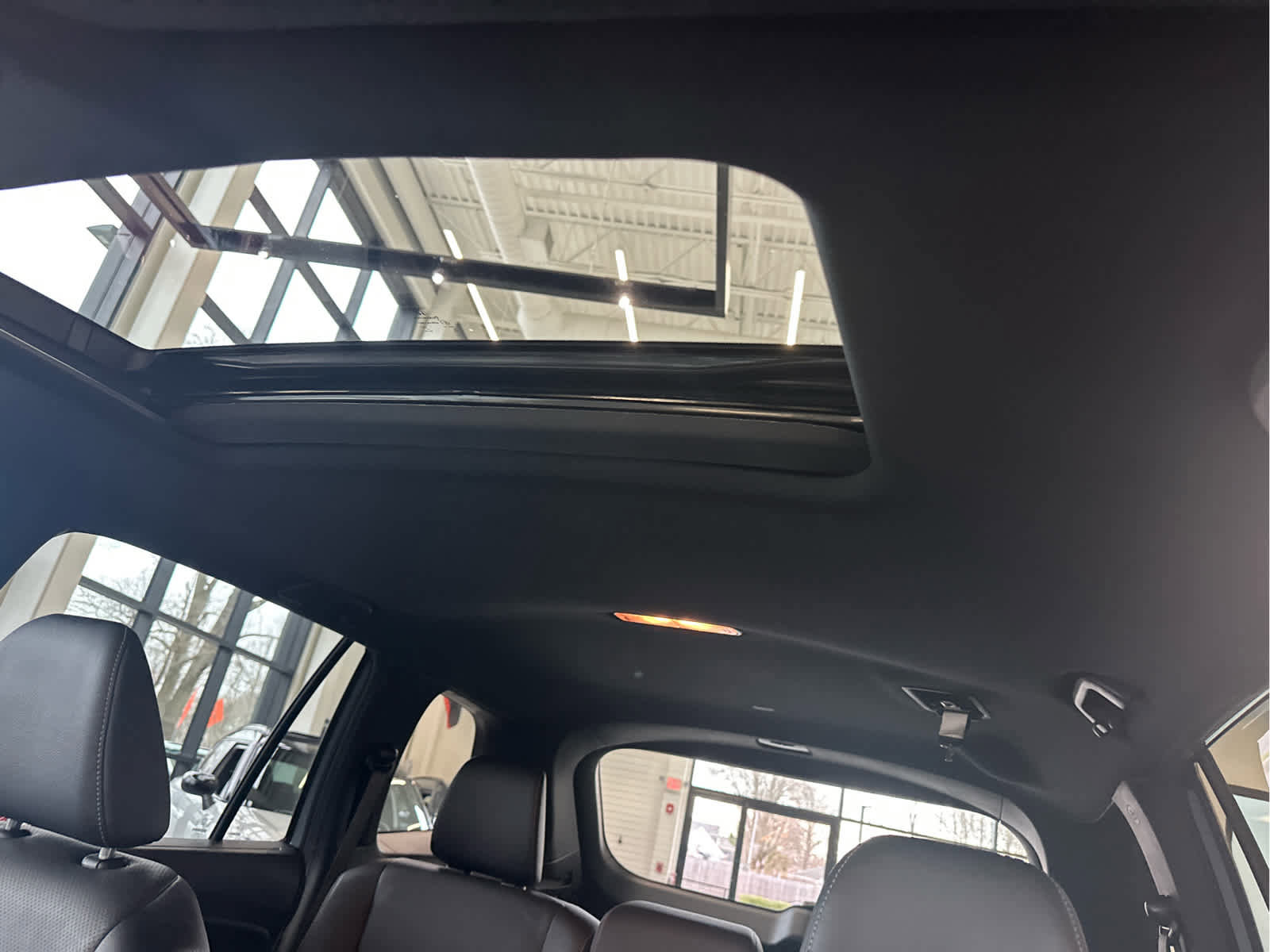 Used 2023 Honda Passport EX-L image 15