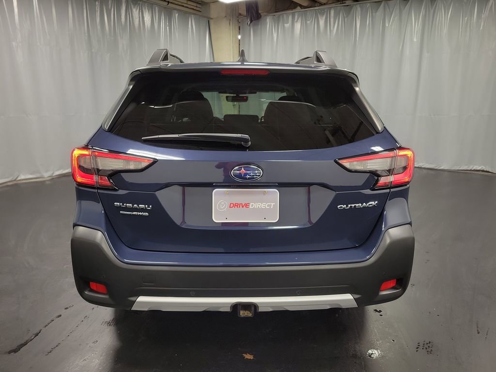 Used 2025 Subaru Outback Limited image 7