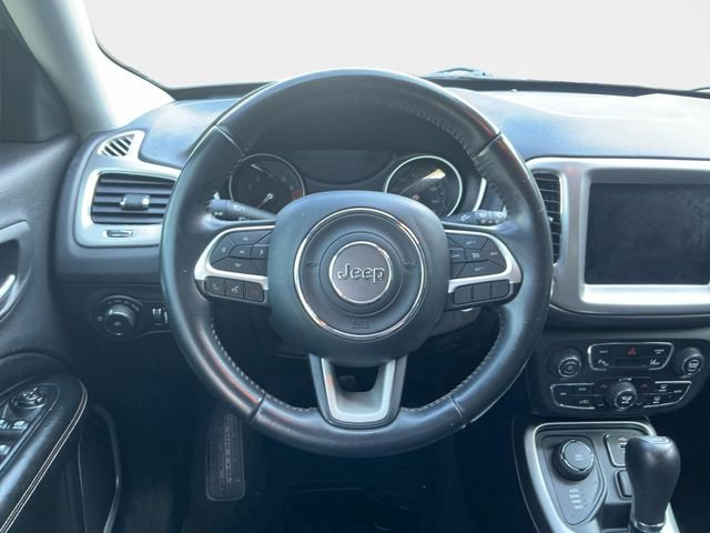 Used 2017 Jeep Compass Latitude w/ Popular Equipment Group AWD/4WD image 13