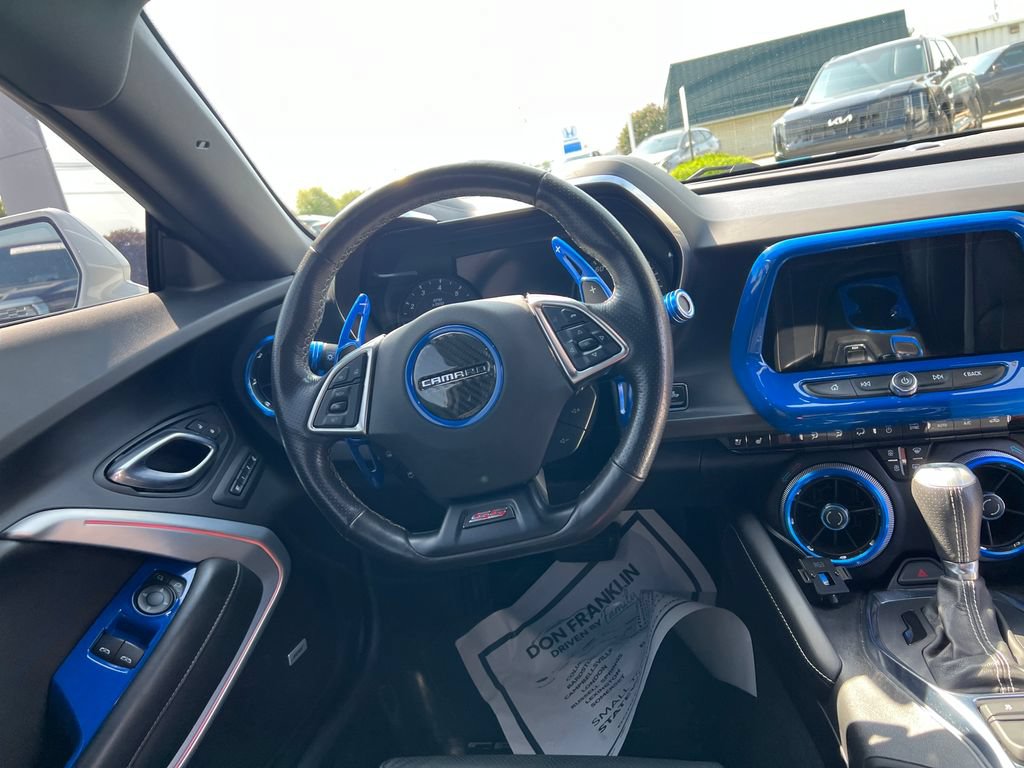 Used 2021 Chevrolet Camaro SS RWD image 16