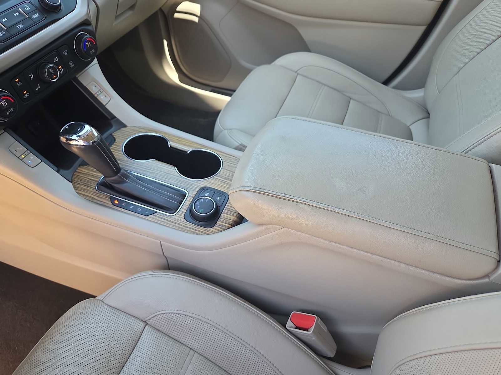 Used 2019 GMC Acadia Denali w/ Technology Package image 20