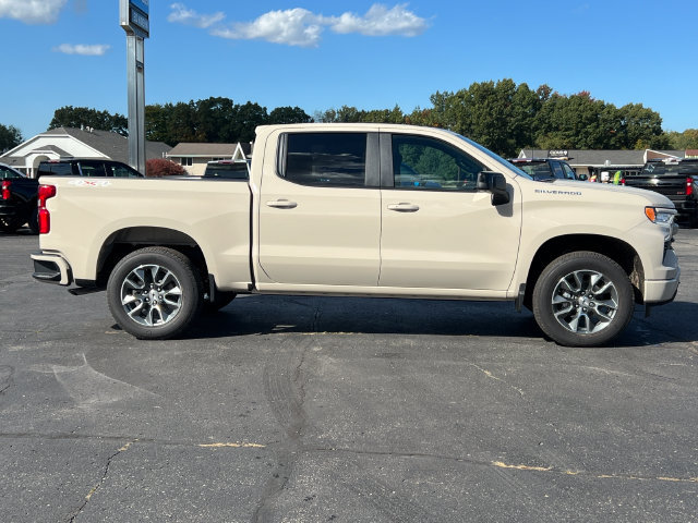New 2026 Chevrolet Silverado 1500 RST w/ LPO, Dark Essentials Package AWD/4WD image 39