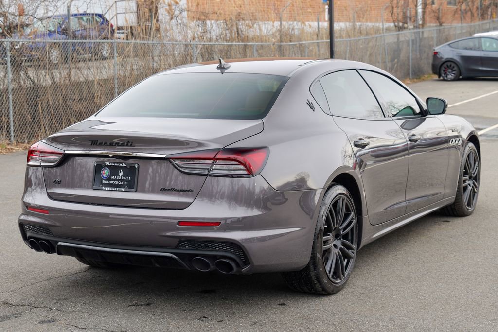 Certified 2023 Maserati Quattroporte Modena Q4 image 7