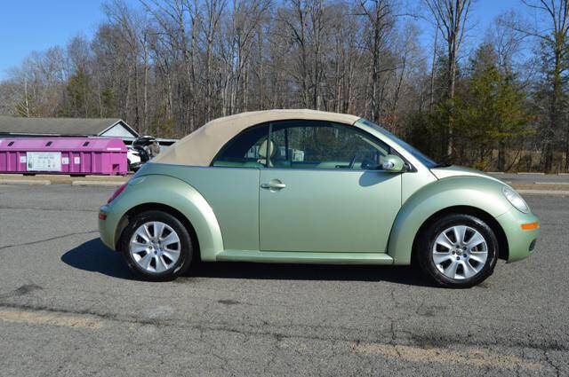 Used 2008 Volkswagen Beetle S image 49