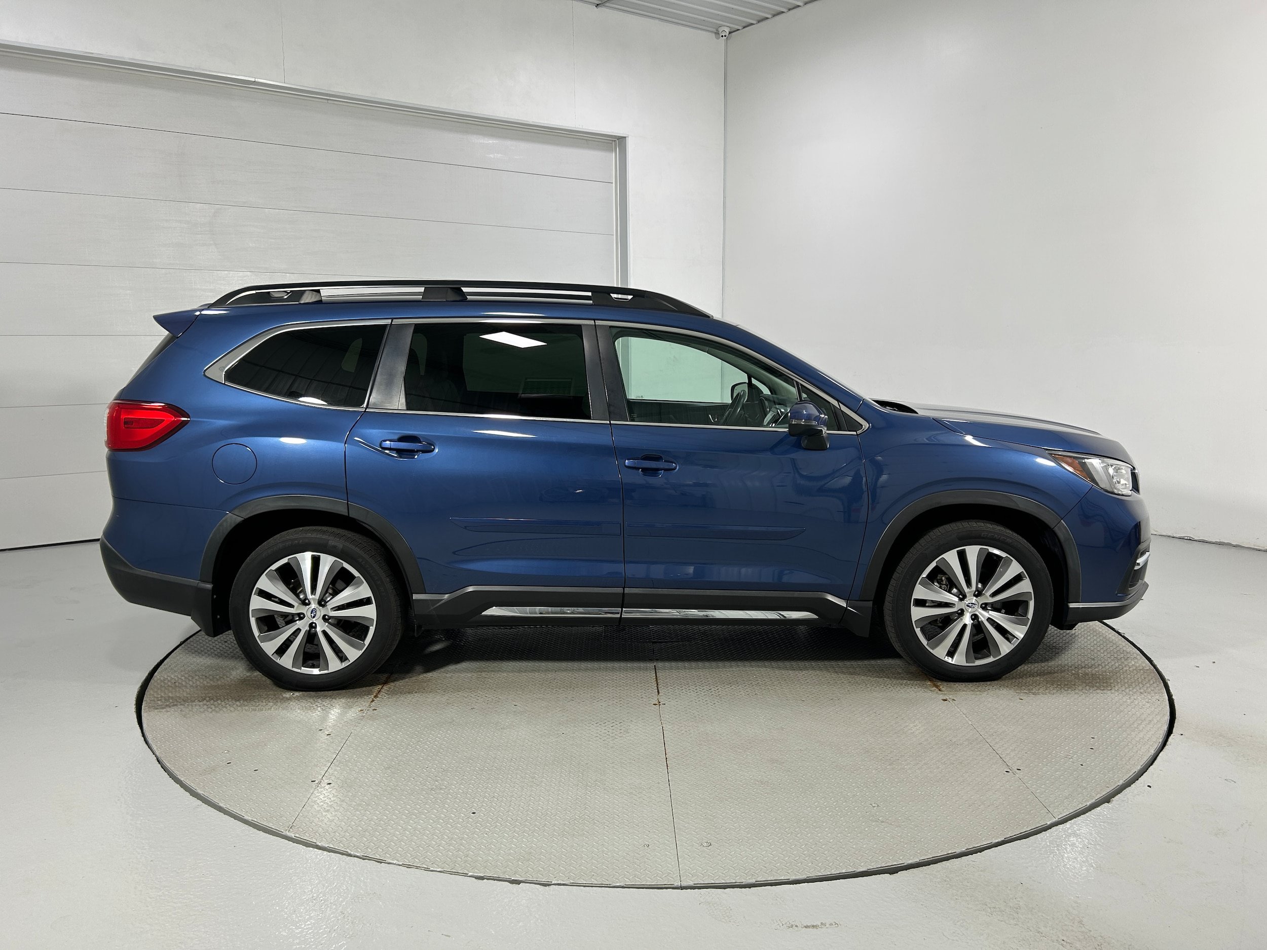 Used 2020 Subaru Ascent Limited w/ Popular Package #2A AWD/4WD image 39