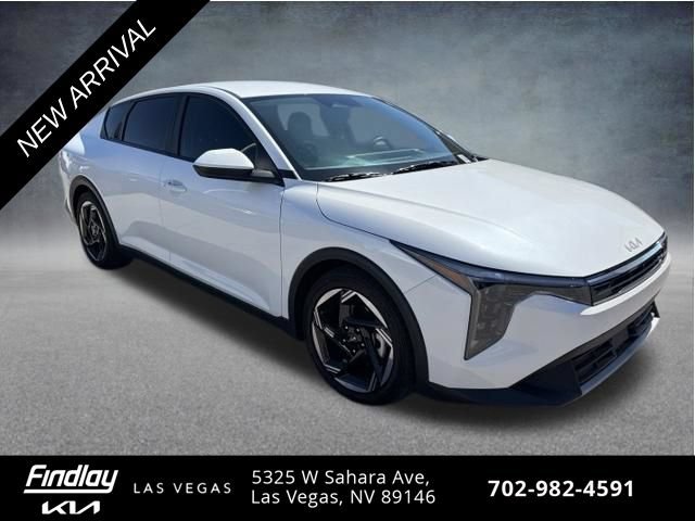 Certified 2025 Kia K4 EX FWD image 3