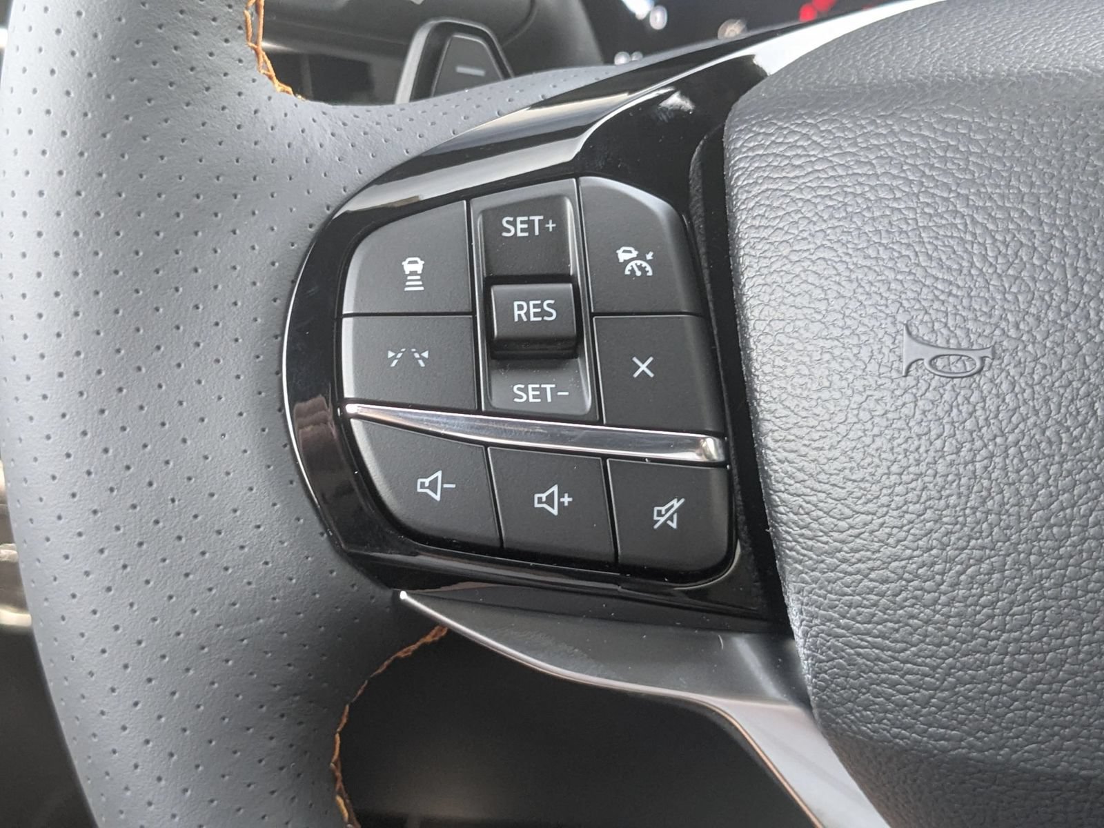 New 2026 Ford Explorer Tremor w/ Tremor Ultimate Package AWD/4WD image 17