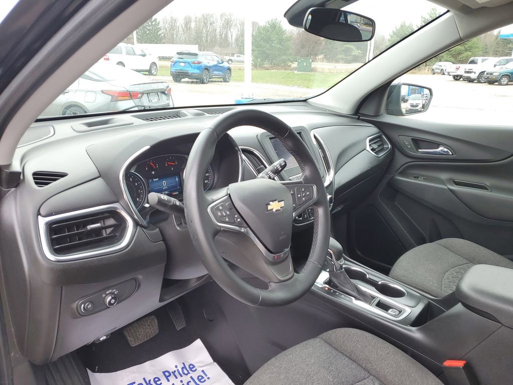 Used 2023 Chevrolet Equinox LT AWD/4WD image 7