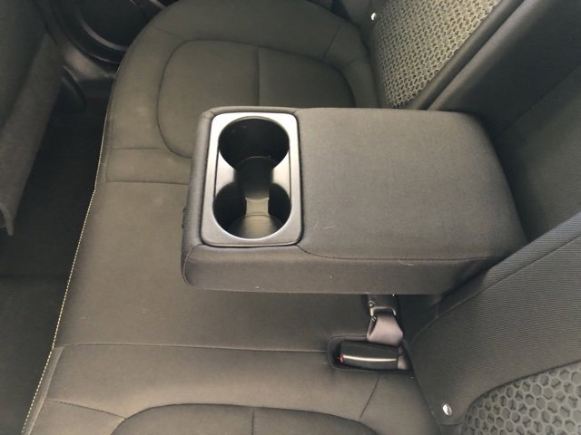 Used 2016 Kia Soul + image 40