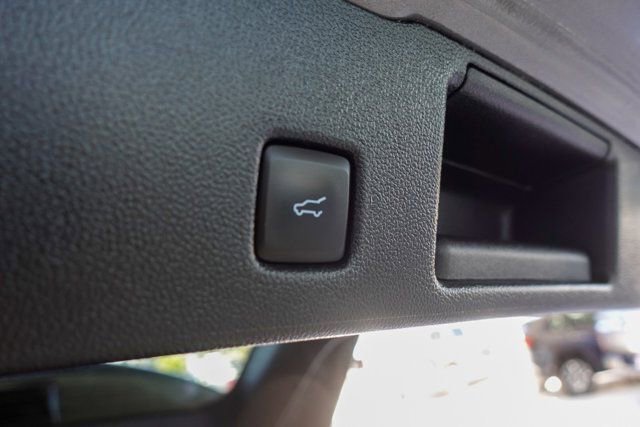 Used 2023 Ford Escape ST-Line image 28