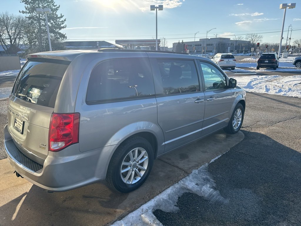 Used 2014 Dodge Grand Caravan SXT image 8