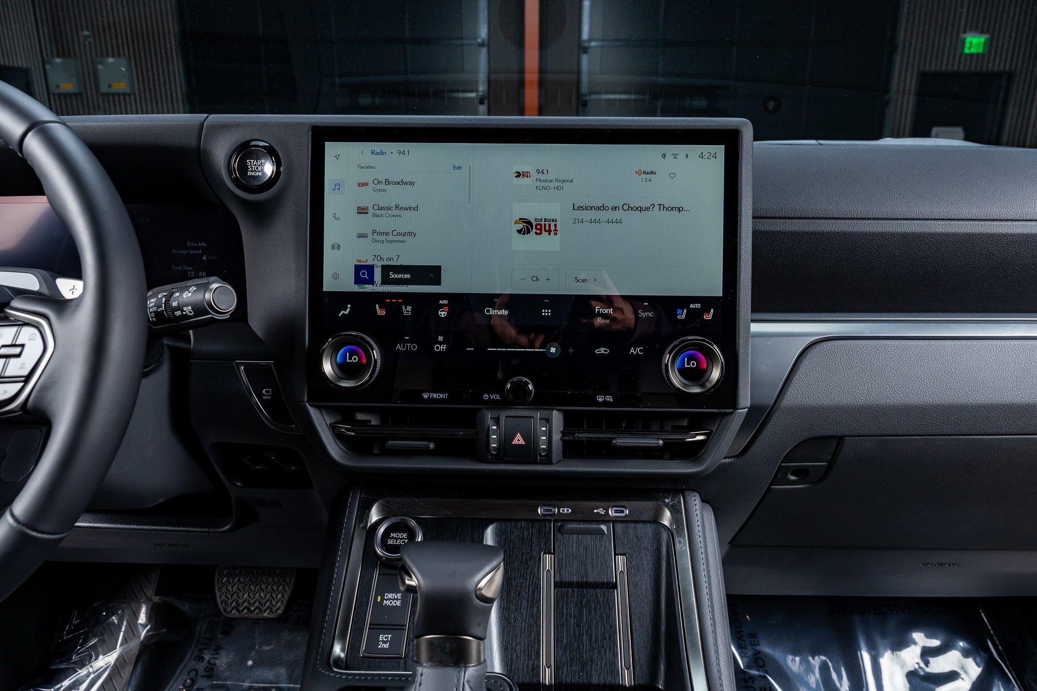 Used 2025 Lexus GX 550 550 Premium+ w/ Cold Area Package image 24